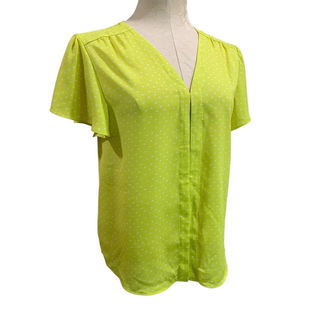 XS Vince Camuto Womens Pullover Chartreuse Dot Shirt Blouse Short Sleeve